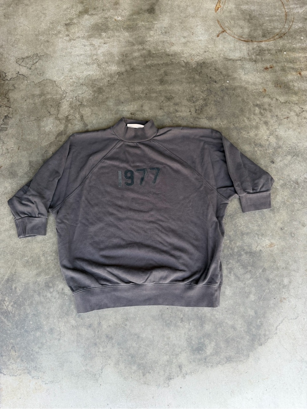FEAR OF GOD FOG Essentials Mock Neck 1977 Sweatshirt GRAY, Men’s Small